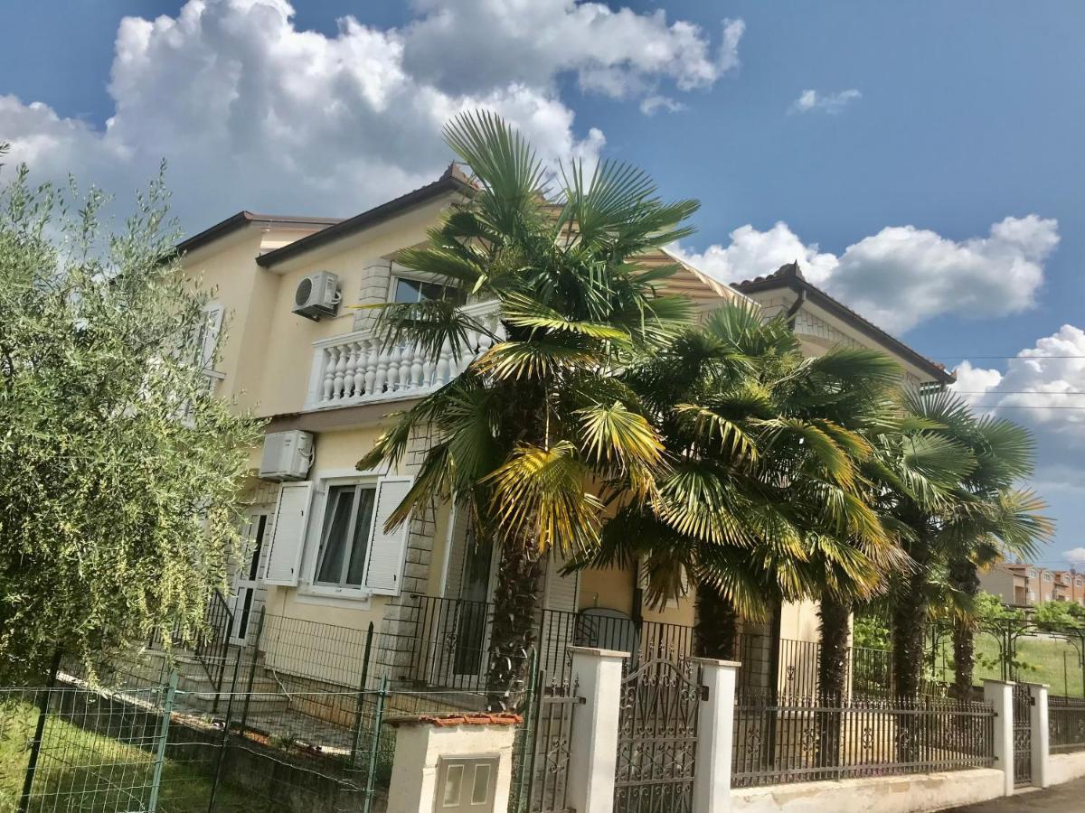 Apartments Marinela Пореч Екстер'єр фото