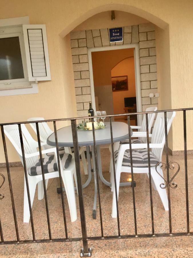 Apartments Marinela Пореч Екстер'єр фото