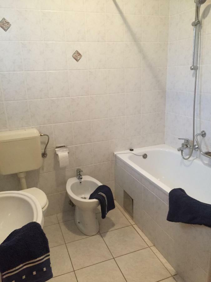Apartments Marinela Пореч Екстер'єр фото