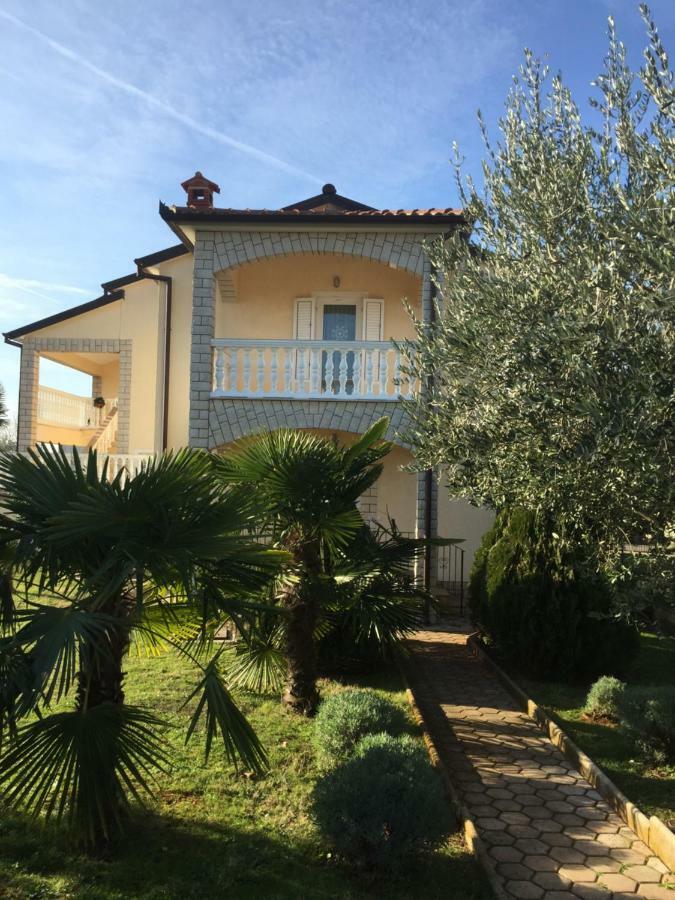 Apartments Marinela Пореч Екстер'єр фото
